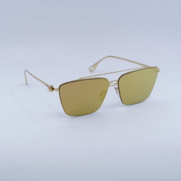 Fendi FE40110U 30L Sunglasses Gold Square Frame, Gold Lenses main image 4